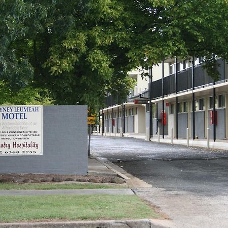 Blayney Leumeah Motel Экстерьер фото