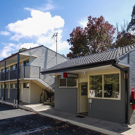 Blayney Leumeah Motel Экстерьер фото